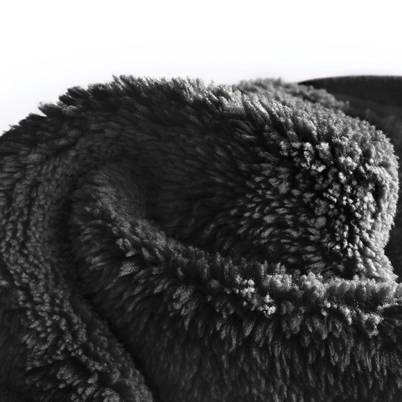 Miracle 2 Pack Black Microfiber Makeup Remover - Picture 6 of 8